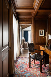 11 optimized. call 230525 kk 0127