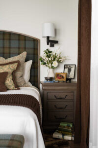 19 optimized. call 230525 kk 0072